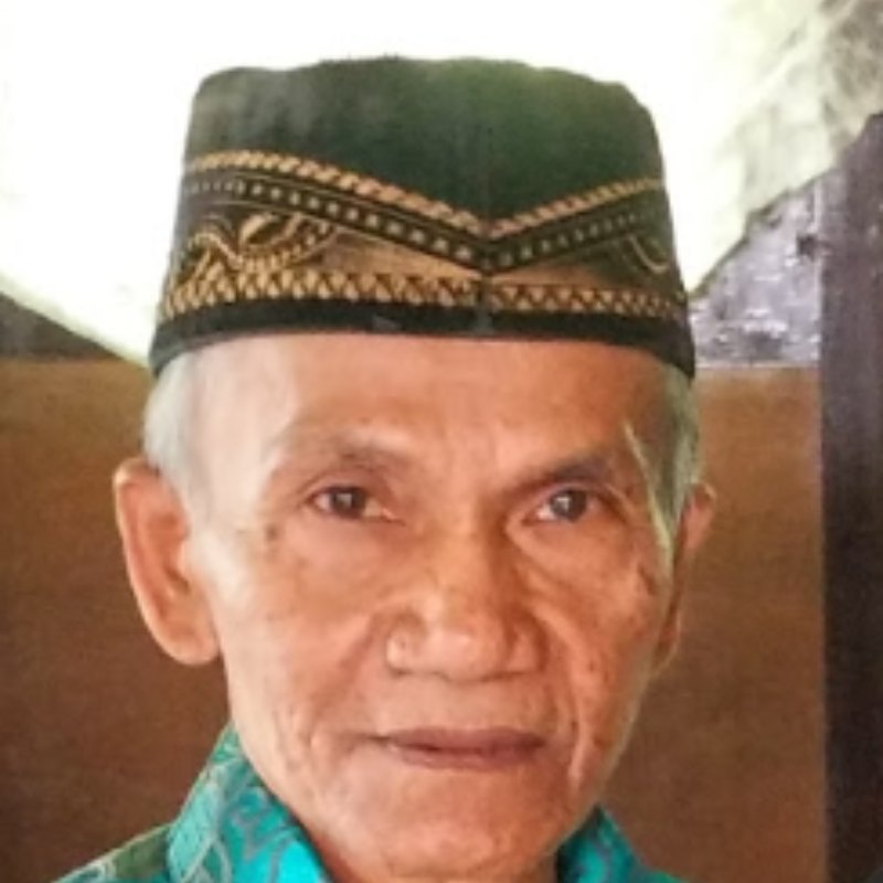 M. GHUFRON